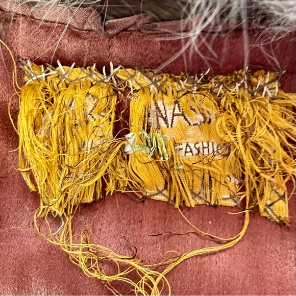 Vintage 1950s Old Hollywood Glamor Big Collar Fox + Fur Coat - Picture 13 of 17